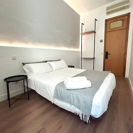 H21 Rooms Madrid Exterior photo